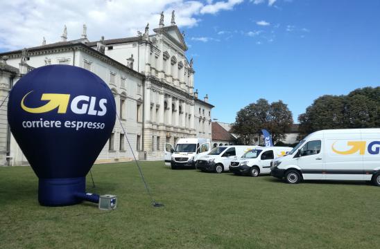 Presentazione veicoli GLS